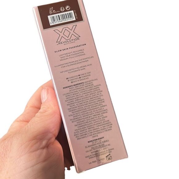 XX Revolution Glow Skin‎ FauXXdation Foundation FX15 - Picture 5 of 5